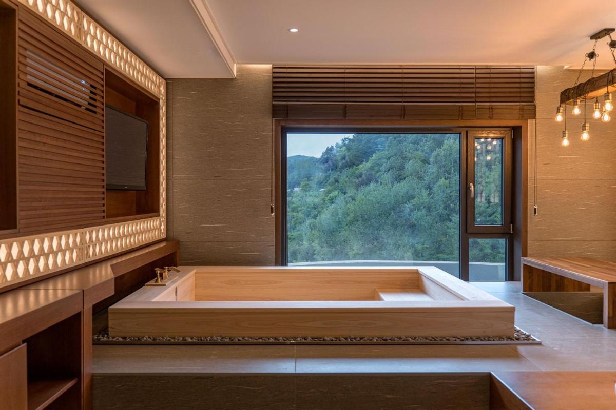 Yeonhwamun Hotel Yeongdeok Extérieur photo